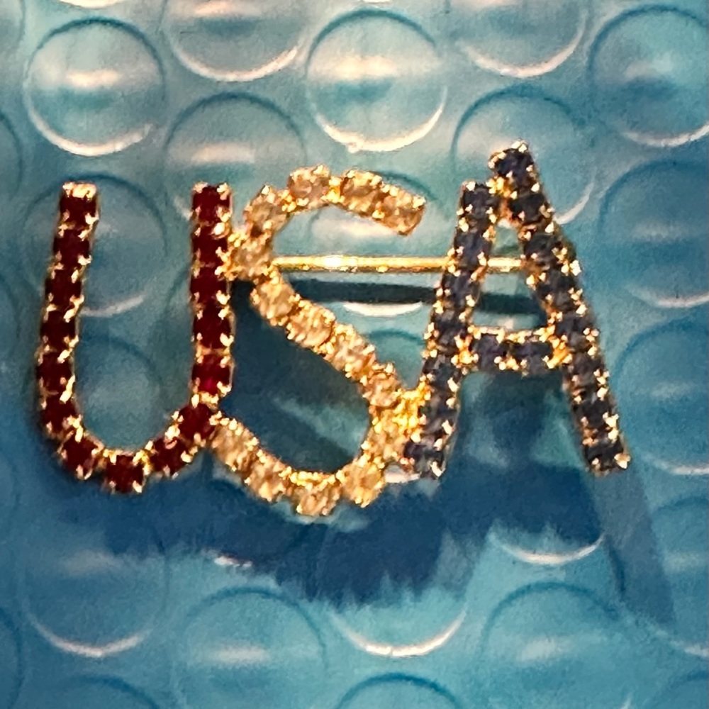 USA Crystal Pin - Picture 3 of 6